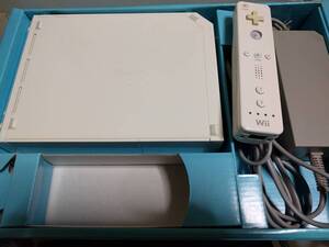 動作品 Nintendo wii 本体 RVL−001 ホワイト 任天堂 箱付き 　