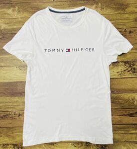 衝撃プライス！『王道ベーシックロゴ！』【TOMMY HILFIGER トミーヒルフィガー/ロゴプリント】半袖Tシャツ【L/G・男女兼用/ホワイト】I54