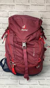 ザック ワインレッド DEUTER ザック 臙脂色