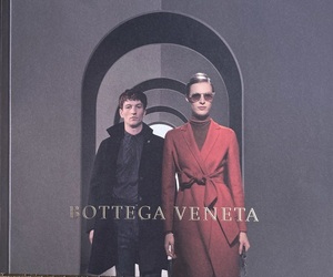 BOTTEGA VENETA ボッテガヴェネタ WOMEN & MEN カタログ 195頁 19×22.5cm 約640g