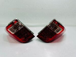 トヨタ アルファード 純正 20　LED テールライト テールランプ ガーニッシュテール 左右　KOITO 58-26 　刻印：6 (as-213)