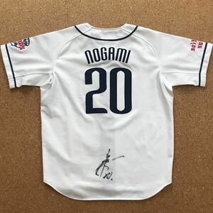 埼玉西武ライオンズ 野上亮磨　20番　ナイキ ユニフォーム　直筆サイン入り　Mサイズ 刺繍　レプリカユニフォーム 