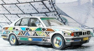 Art Car 1/24 1991 BMW 5シリーズ 525 535 E34 3代目前期型 アートカードイツ製シャバク ミニチャンプス Esther Mahlangu 現状品 送料無料