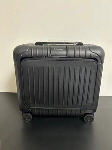 RIMOWA リモワ ESSENTIAL SLEEVE Compact 31L コンパクト スーツケース 機内持ち込み