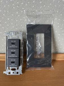 Panasonic 埋込充電用USBコンセント　WN14841MB ほぼ未使用！