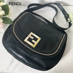 FENDI フェンディ ショルダーバッグ ブラック 黒 スパンコール レザー FFロゴ 金具 レディース