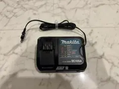 Makita Li-ion 充電器 DC10SA