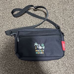 マンハッタンポーテージ ディズニー ミッキー ヤシの木 南国 ショルダーバッグ ブラック Jogger Bag Lumine コーデュラ