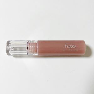 Fujiko（フジコ） / フジコ ニュアンスラップティント VOCE限定カラー：みな実の粘膜リップ・口紅・定価1408円