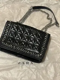 ZARA ブラック ショルダーバッグ キルティング