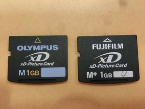 T【ツ5-75】【送料無料】OLYMPUS オリンパス・FUJIFILM フジフィルム 1GB XDカード 2点セット/※傷・汚れ有