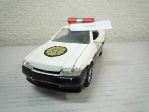 KHQ20　YONEZAWA　NO.011　1/40　NISSAN　SKYLINE　GTS　パトカー　ヨネザワ　ミニカー