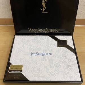 Yves Saint Laurent　イブサンローラン　イヴ・サンローラン　ジャガードシーツ　ロゴ刺繍　ライトブルー　140×250　no.27