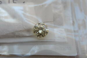 ダイヤモンド　ルース　2.156ｃｔ　LIGHT　YELLOW