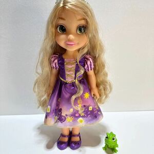 【美品】ディズニープリンセス ラプンツェル 人形 美人 Disney 着せ替え人形 パスカル フィギュア (1026)