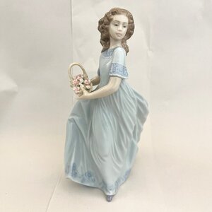 【H2323】1円～ LLADRO 6130 春のお庭にかえって リヤドロ コレクション アンティーク インテリア フィギュリン 陶器 磁器※欠け有り