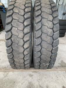 引取り可能！再生11R22.5 BRIDGESTONE G570,R225 18年,20年 14mm 中古トラックタイヤ２本