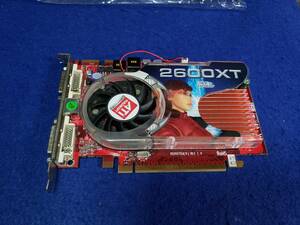 グラフィックボード　ATI Radeon Graphics 2600XT RX26XTG3（R) REV1.0 PCI　express　DVI 2ポート 動作未確認につきジャンク扱い