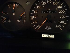 w124 外気温度計 華氏表示 北米 温度計　メーター　外気温度計のみです 500e　ｓ124　USA　