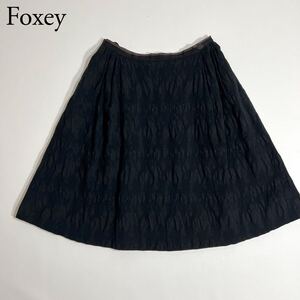 美品　FOXEY BOUTIQUE フォクシーブティック　フレアスカート　ロゴプレート　膝丈スカート　総柄　ボーダー　レディース