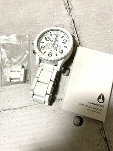 美品　腕時計 NIXON ニクソン　51-30 クロノグラフ ホワイト