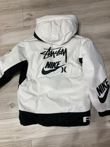 限定品！STUSSYステューシー＆NIKEナイキ他のコラボフードジャケット！　送料無料！