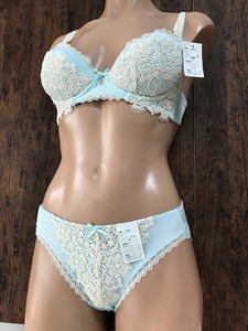 ss_1044y【CHIOAROVIS 未使用整理品】ブラ、パンティ／ショーツ、上下セット 水色、レース、サイズC70/M、ビキニ、ECO、断捨離下着 ☆★☆