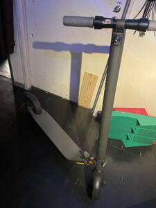 電動キックボード セグウェイ　ナインボット 　Ｅ２５　折りたたみ式 Segway 