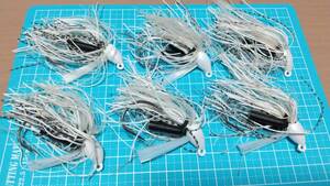 １５　ブーヤ　BOO　JIG　3/8oz　白　WHITE　6個　ブージグ　ラトル付き　BOOYAH　ラバージグ　プラドコ BOX保管の未使用品