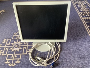 NEC製液晶ディスプレイ・１７型・ LCD-AS171M-C【送料込】