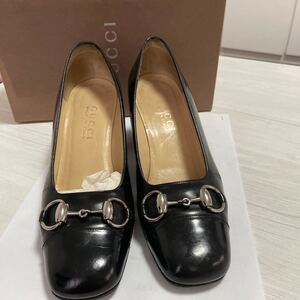 GUCCI ホースビットパンプス