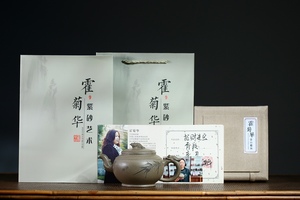 【聚寶齋*紫砂精彫*招財進寶壺】希少珍品 茶壺 茶道具 中国時代美術 容量：420cc