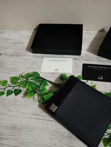 美品　dunhill　ダン・ヒル　DUNHILL　財布　折り財布　コインケース　あり