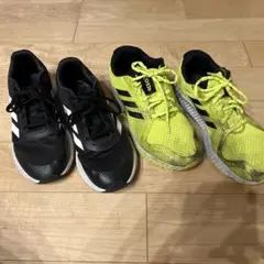 adidasスニーカー2足