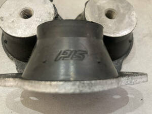 Kawasaki　X2　PJS製　強化エンジンマウント　未使用　長期在庫品