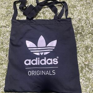 美品◆adidas アディダス◆ショルダーバック◆黒