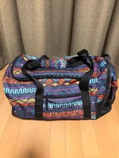 【極美品】BURTONバートン ダッフルバッグ60L エスニック調　ボヘミアン