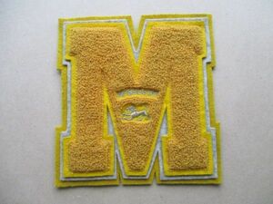 80s McGREGORマックレガーlettered『M』相良刺繍ワッペン/黄色マクレガー シニールPATCHさがらイニシャルUSAアメカジIVYスタジャン SB1