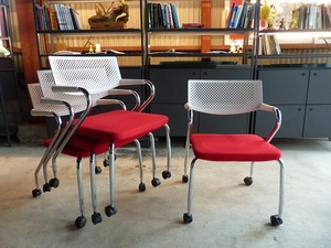 a. vitra（ヴィトラ）Visaroll（ビザロール）4脚セット｜アントニオ・チッテリオ｜ミーティング/会議用｜チェア・椅子・キャスター