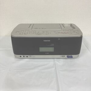 01015 TOSHIBA 東芝 SD/USB/CD ラジオカセットレコーダー 銀色 シルバー SD USB CDラジカセ