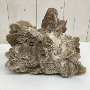 天然石 原石 砂漠の薔薇 バラ デザートローズ 重量約1.49㎏ サイズ約17×14×12cm 水石 観賞石 景石 展示 盆石 ディスプレイ 盆栽 加工石　