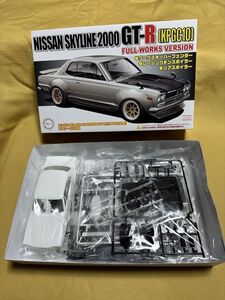 FUJIMI NISSAN SKYLINE 2000GT-R KPCG10 3 プラモデル 年物 1068