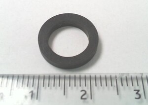 カセット修理用 アイドラー用ゴムリング 内径9mm 外径13mm　 幅2mm 　1個 ★新品、定形外送料140円可