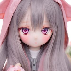 Guppe DDH-01 セミホワイト肌　カスタムヘッド＋アイ2種　※ソフビ盛り難あり