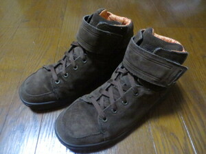 Ｔｉｍｂｅｒｌａｎｄ　ティンバーランド　スエードレザー　ミッドカットスニーカー　ベロクロ付き　茶　８．５ｗ　２６．５ｃｍ　