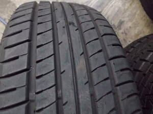 1本です。205/60R16　ダンロップ　SPSPORT230　2020年　1本