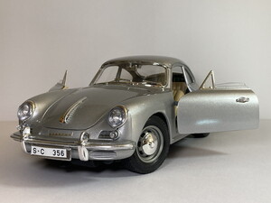 ポルシェ Porsche 356 B (1961) 1/18 - ブラーゴ Bburago