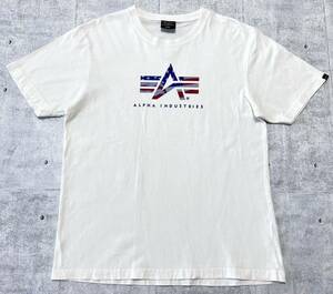 ALPHA INDUSTRIES 星条旗ロゴ アメリカ国旗 ホワイト Tシャツ　　アルファ インダストリーズ 半袖 センター 胸ロゴ 袖ピスネーム 柳9679