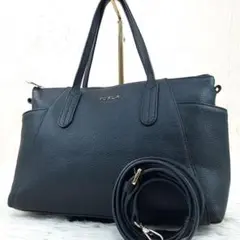 【極美品】フルラ　ショルダーバッグ　2way 金具ロゴ　レザー　ブラック