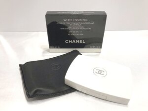 ■【YS-1】 未使用 ■ CHANEL シャネル ■ ホワイト エサンシエル コンパクト ファンデーション #40 BEIGE MOYAN 【同梱可能商品】■D